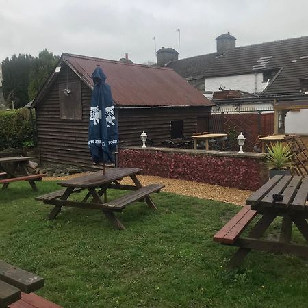 The Eagles Inn Rhayader Exterior photo
