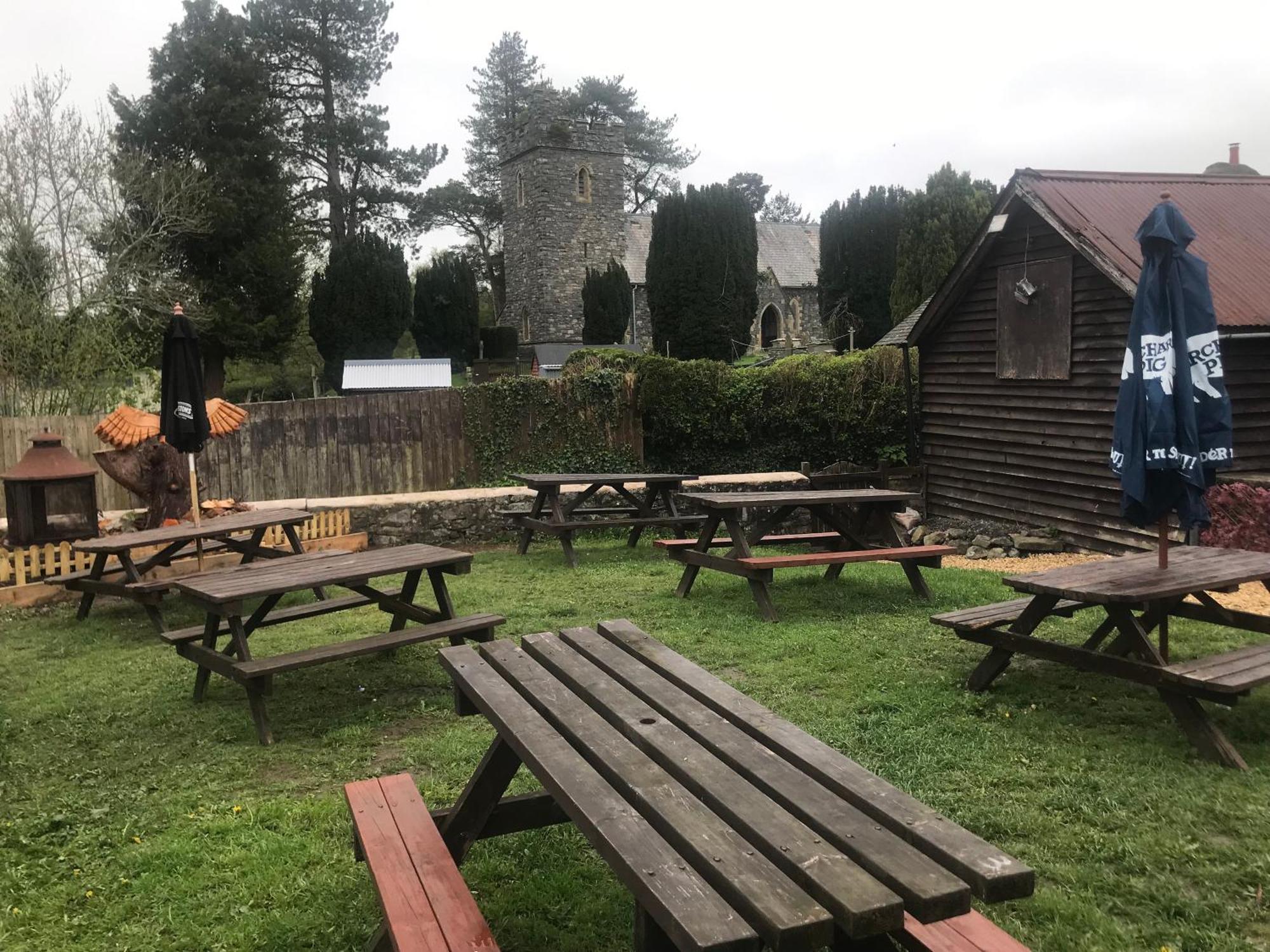 The Eagles Inn Rhayader Exterior photo